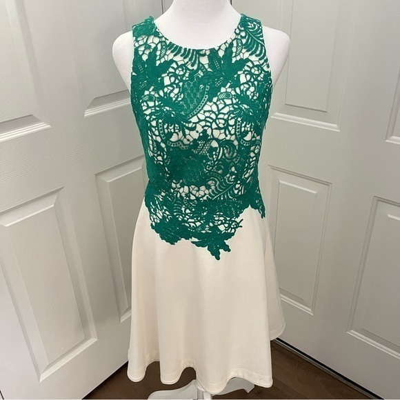 Anthropologie Moulinette Soeurs Arbor Lace Dress‎ Green Ivory Sleeveless SZ 2 - Picture 2 of 13